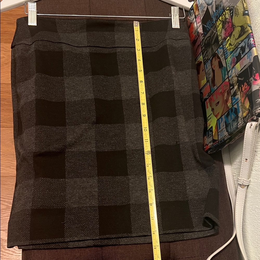 #1138**Halogen Black and Gray Pencil Skirt - Picture 5 of 12
